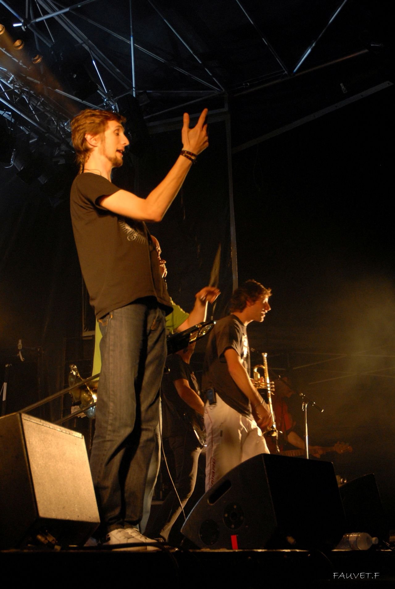 2010 (92)